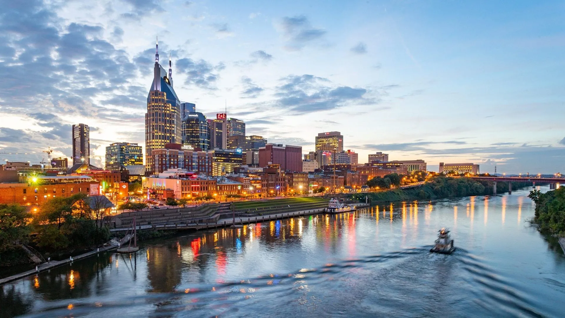 The Cumberland River through Nashville